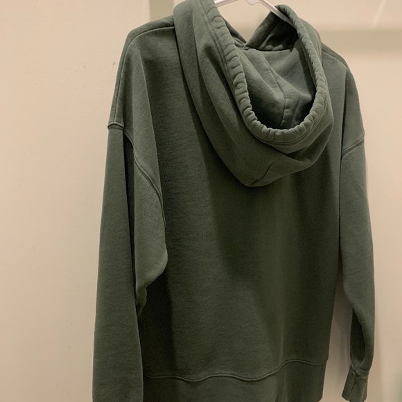 Aritzia Tna COZYAF Boyfriend Hoodie - Picture 3 of 3